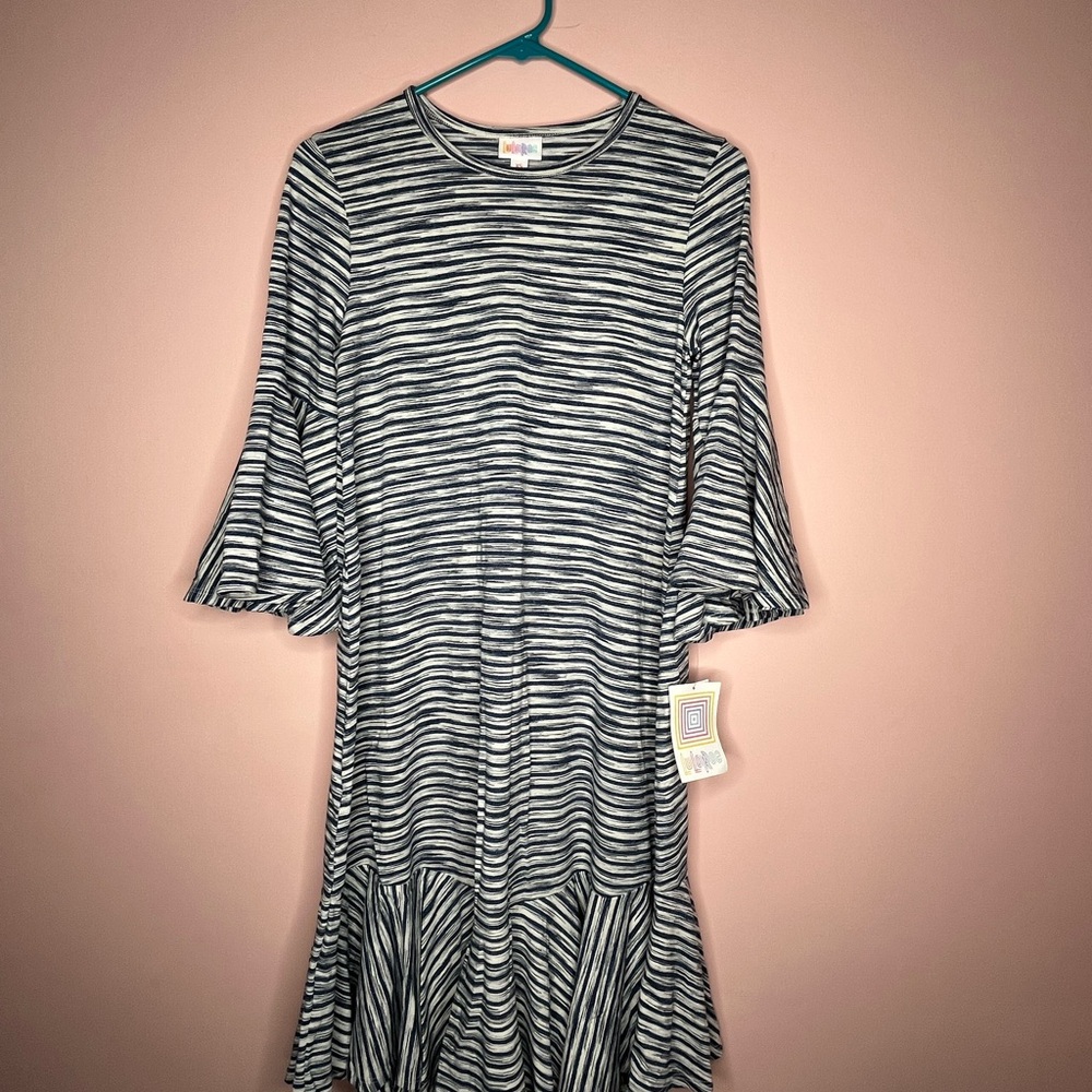 NWT LulaRoe Maurine Dress